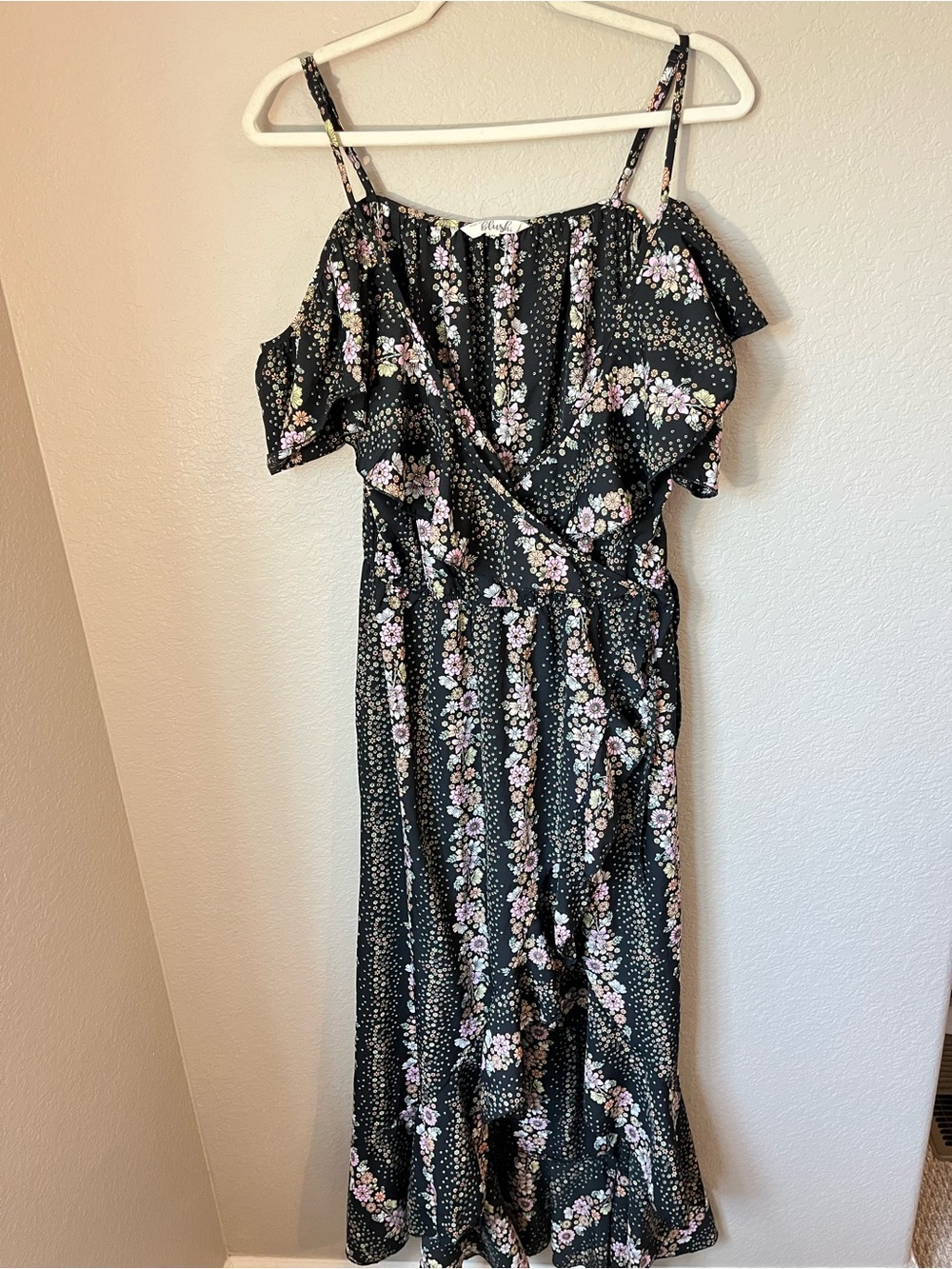 Hint of Blush XL Floral Cold Shoulder Ruffle Wrap Maxi Dress Boho Romantic Date